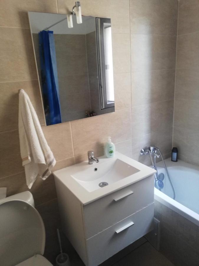 Ella Doo Apartament - 15 Min De Palas Hlincea Экстерьер фото